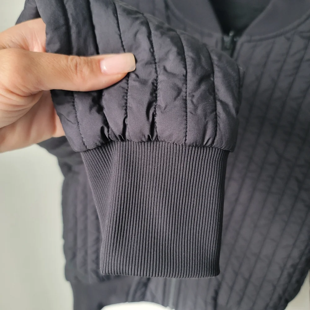 Lululemon Reversible Non-Stop Bomber Jacket LW4CBYS Size 2 In Black